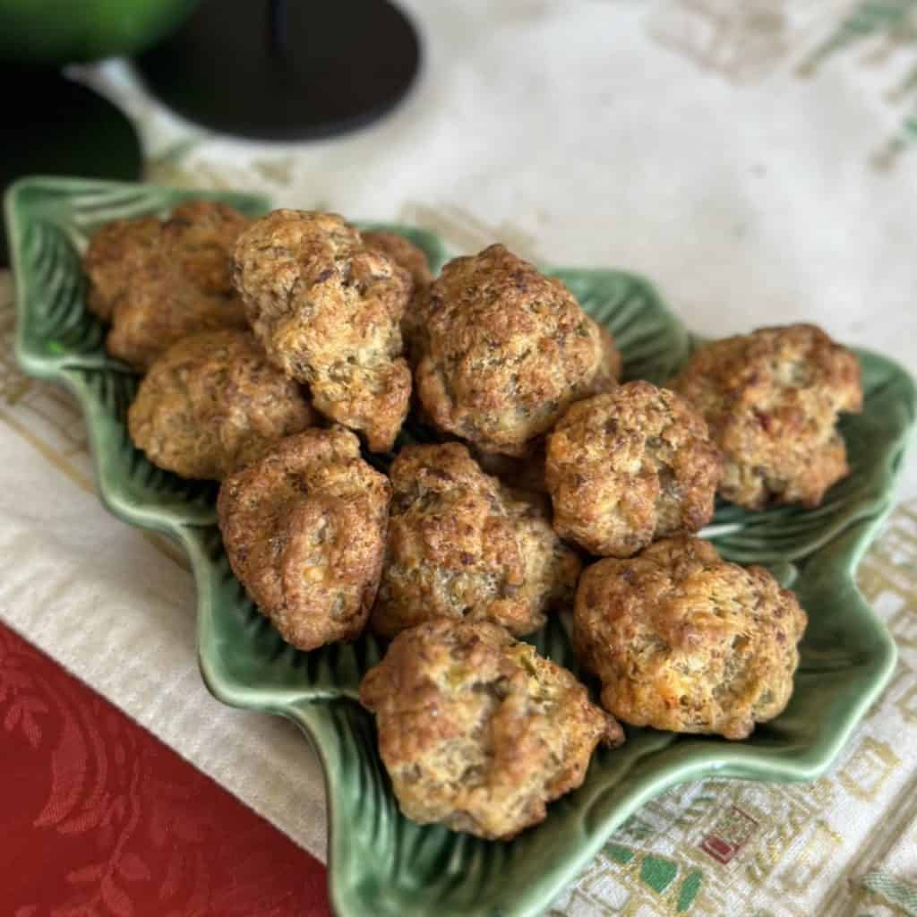 A plate of cooked sausage balls.